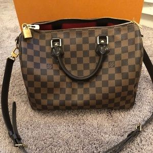 Louis Vuitton Speedy 30